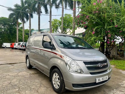 STAREX tải van đông lạnh 3 chỗ 600kg , đời 2012,máy dầu,  số TỰ ĐỘNG 2