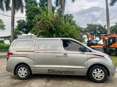 STAREX tải van đông lạnh 3 chỗ 600kg , đời 2012,máy dầu,  số TỰ ĐỘNG 3
