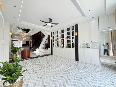 Giảm hơn 1 tỷ   biệt thự phố mặt tiền đường 20m   view công viên, gần sông   chỉ 17,9 tỷ 3