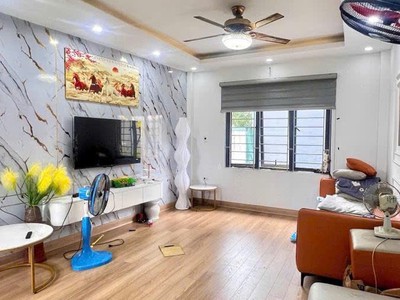 Nhà hữu lê 1