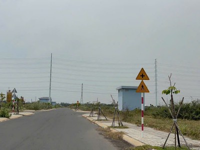 Bán đất nền dự án Đại Học Quốc Gia 245 , đường Võ Chí Công Q9 4