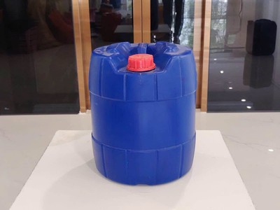 Can nhựa háo chất 4