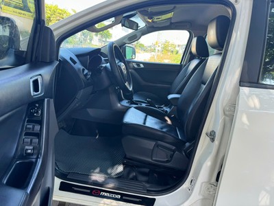 MAZDA BT-50 2017 số tự động máy dầu 2.2 giá hơn 300 triệu 3