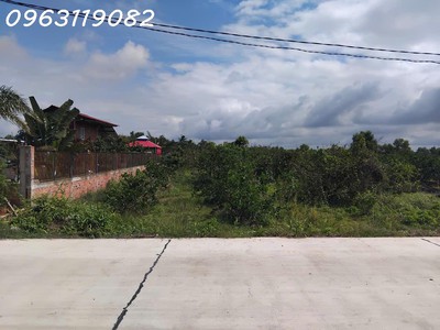 Bán lô đất 2.794m2 2 tỷ 150 triệu , sở hữu ngay lô đất, được lên thổ cư 0