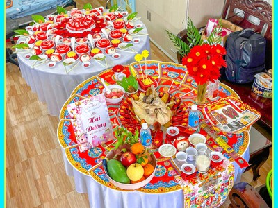 Tone Đỏ Rực Rỡ Mâm Cúng Đầy Tháng Đầy Ý Nghĩa 7