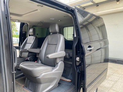Ford Tourneo 2019   2.0 Máy Xăng   9 Chỗ 3