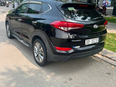 Bán HYUNDAI TUCSON máy dầu bản full đời 2018 2