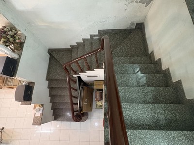 90m2 - mặtt tiền đường phước bình - chỉ hơn 10ty 1