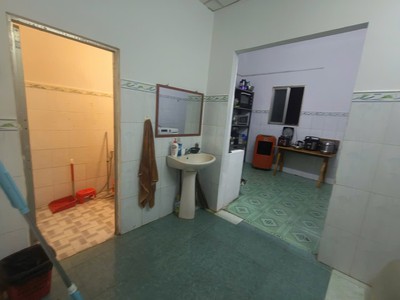 Nhà chợ phước bình -90m2 - 9 tỷ 2