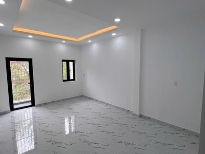 Bán nhà 72m  gần chợ Rạch Kiến, thiết kế hiện đại, giá 2,5 tỷ 3