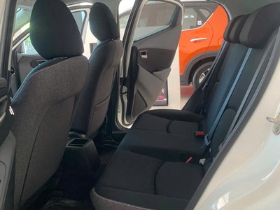 New Mazda 2 2026 chỉ từ 138 triệu nhận xe 5