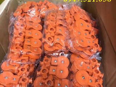 Shop bán Ròng rọc nhựa mầu Vàng treo cáp Hà Nội 0968521058 Kim khí THANH SƠN SN 9 ngõ 235 Ngọc Hồi 2