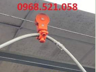 Shop bán Ròng rọc nhựa mầu Vàng treo cáp Hà Nội 0968521058 Kim khí THANH SƠN SN 9 ngõ 235 Ngọc Hồi 7